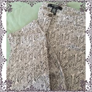 ✈️BLACK AND WHITE ✈️